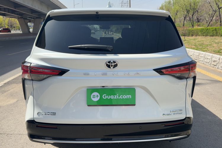 Used Toyota SIENNA 2024 2.5L Hybrid Four-Wheel Drive Prestige Edition Rear