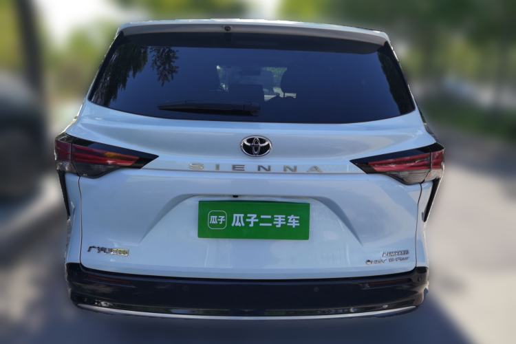 Used Toyota SIENNA 2024 2.5L Hybrid Four-Wheel Drive Prestige Edition Rear