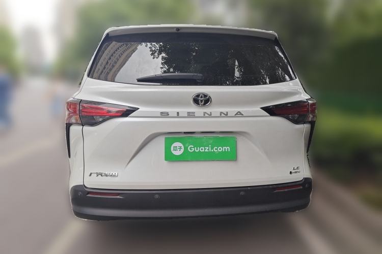 Used Toyota SIENNA 2024 2.5L Hybrid Comfort Edition Rear