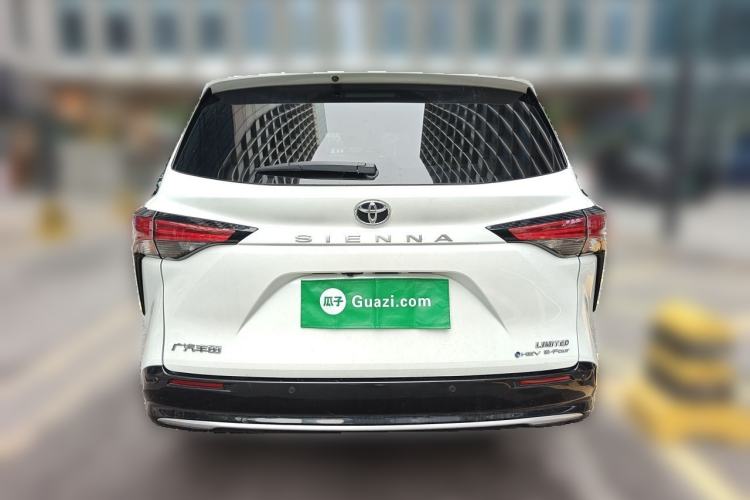 Used Toyota SIENNA 2024 2.5L Hybrid Four-Wheel Drive Prestige Edition Rear