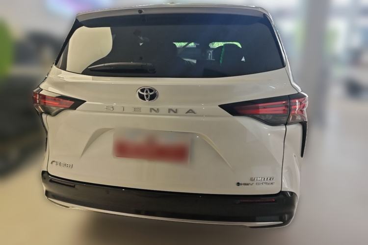 Used Toyota SIENNA 2024 2.5L Hybrid Four-Wheel Drive Prestige Edition Rear