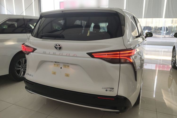 Used Toyota SIENNA 2024 2.5L Hybrid Prestige Deluxe Edition Rear