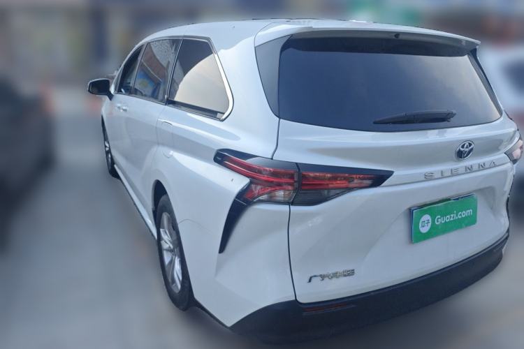 Used Toyota SIENNA 2024 2.5L Hybrid Comfort Edition Rear Left 45 Deg