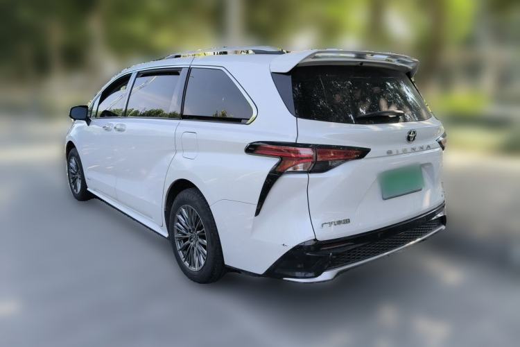 Used Toyota SIENNA 2024 2.5L Hybrid Comfort Edition Rear Left 45 Deg
