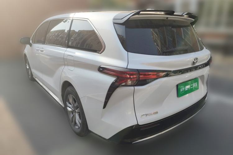 Used Toyota SIENNA 2024 2.5L Hybrid Comfort Edition Rear Left 45 Deg