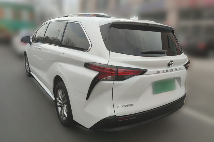 Used Toyota SIENNA 2024 2.5L Hybrid Comfort Edition Rear Left 45 Deg