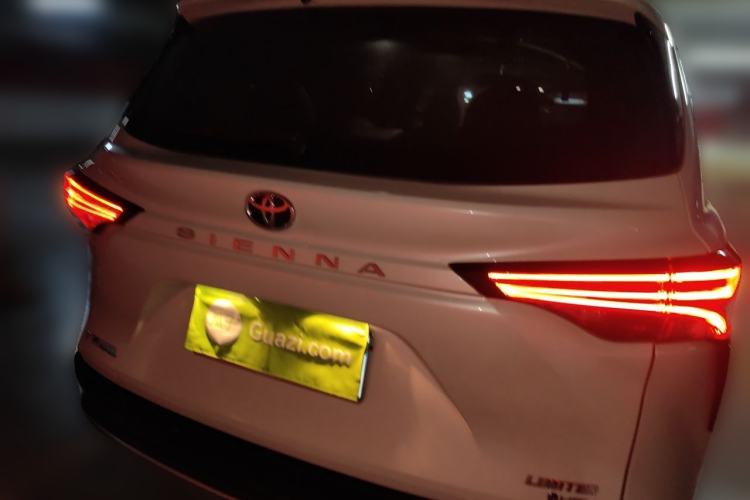 Used Toyota SIENNA 2024 2.5L Hybrid Prestige Deluxe Edition Rear