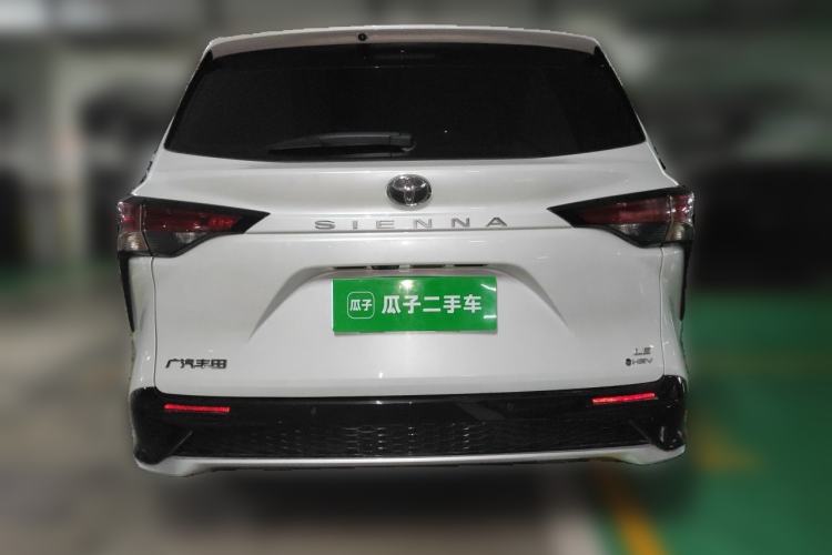 Used Toyota SIENNA 2024 2.5L Hybrid Comfort Edition Rear