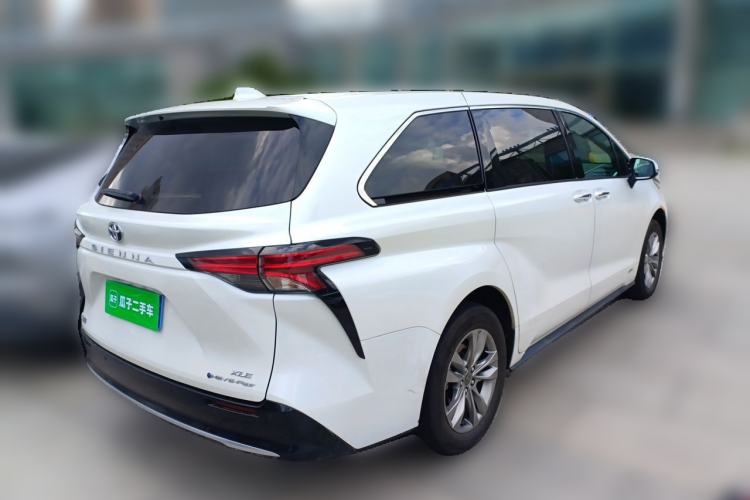 Used Toyota SIENNA 2024 2.5L Hybrid Four-Wheel Drive Luxury Edition Rear Right 45 Deg