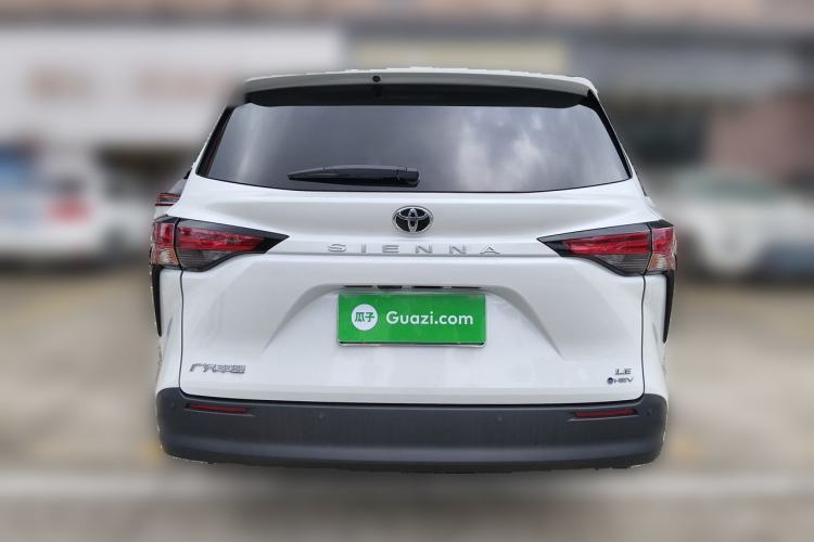 Used Toyota SIENNA 2024 2.5L Hybrid Comfort Edition Rear