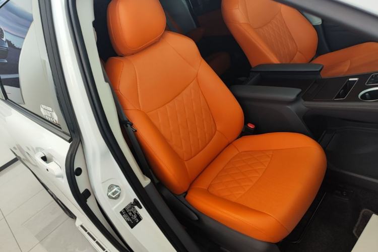 Used Toyota SIENNA 2024 2.5L Hybrid Comfort Edition Right Front Seat