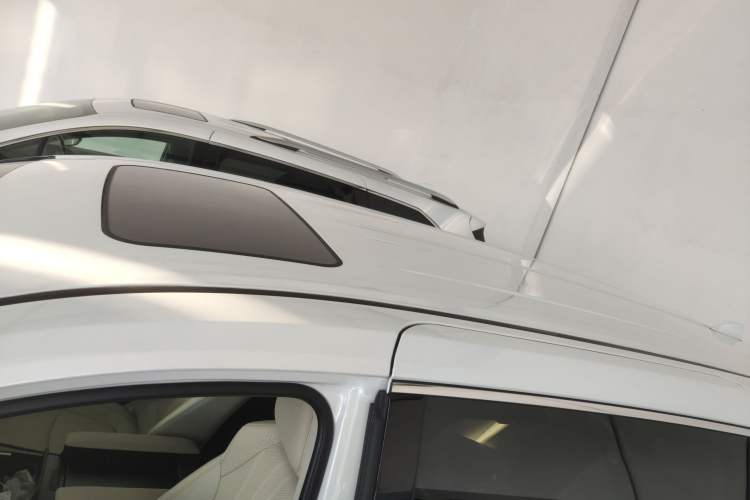 Used Toyota SIENNA 2024 2.5L Hybrid Prestige Deluxe Edition Roof