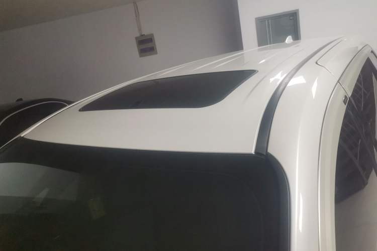 Used Toyota SIENNA 2024 2.5L Hybrid Luxury Edition Roof