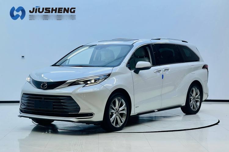 Used Toyota SIENNA 2024 2.5L Hybrid Ultimate Edition Roof