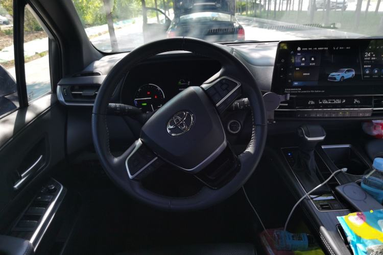 Used Toyota SIENNA 2024 2.5L Hybrid Four-Wheel Drive Prestige Edition Steering Wheel