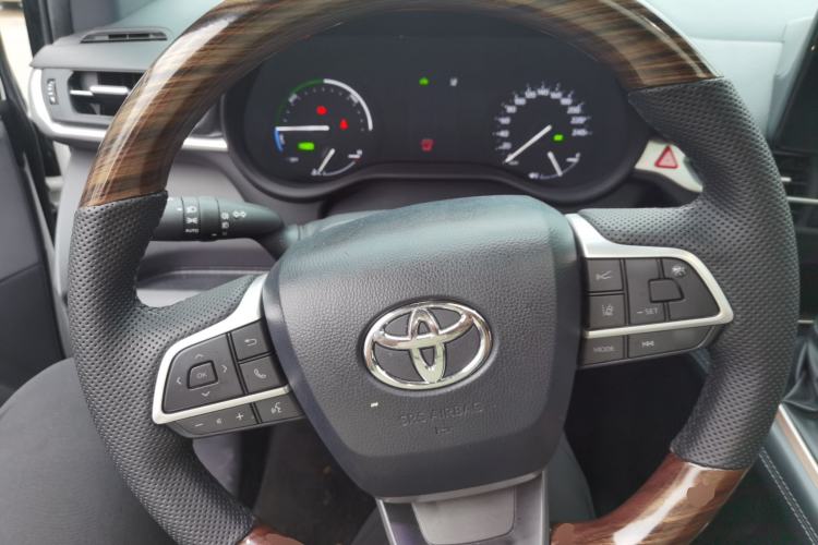 Used Toyota SIENNA 2024 2.5L Hybrid Four-Wheel Drive Luxury Edition Steering Wheel
