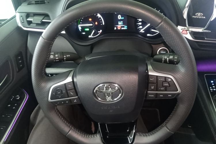 Used Toyota SIENNA 2024 2.5L Hybrid Prestige Deluxe Edition Steering Wheel
