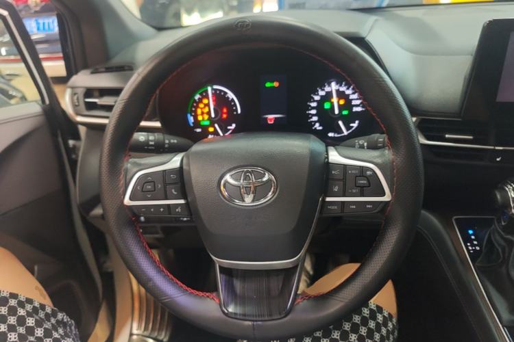 Used Toyota SIENNA 2024 2.5L Hybrid Luxury Edition Steering Wheel
