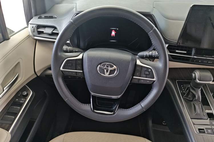 Used Toyota SIENNA 2024 2.5L Hybrid Four-Wheel Drive Prestige Edition Steering Wheel