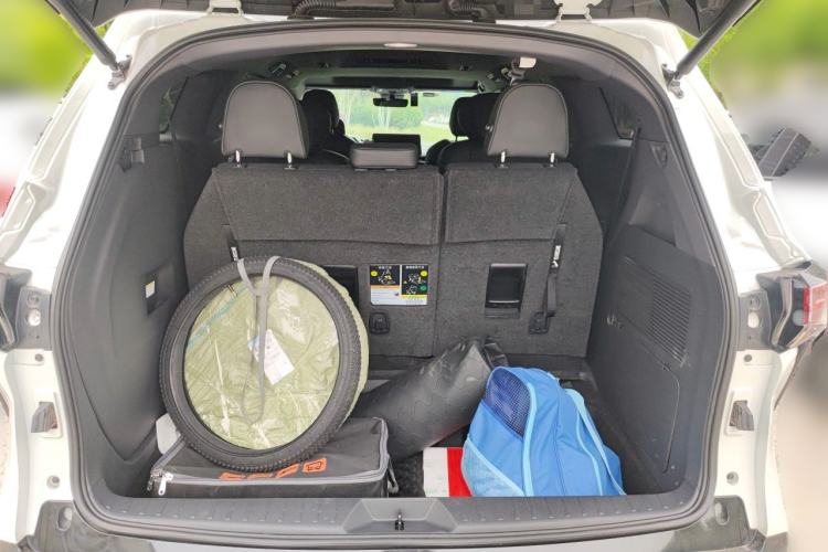 Used Toyota SIENNA 2024 2.5L Hybrid Four-Wheel Drive Prestige Edition Trunk