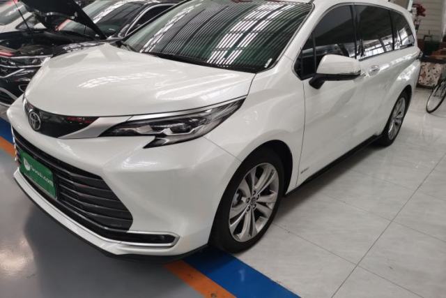 Used Toyota SIENNA 2024 2.5L Hybrid Prestige Deluxe Edition
