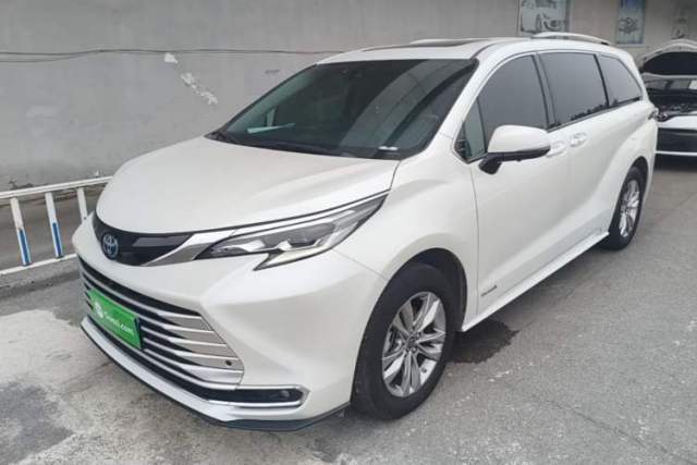 Used Toyota SIENNA 2024 2.5L Hybrid Comfort Edition