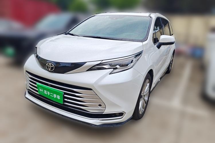 Used Toyota SIENNA 2024 2.5L Hybrid Platinum Edition Guazi used car, China used car export, Used car for sale, Used  cars, Cheapest cars for sale