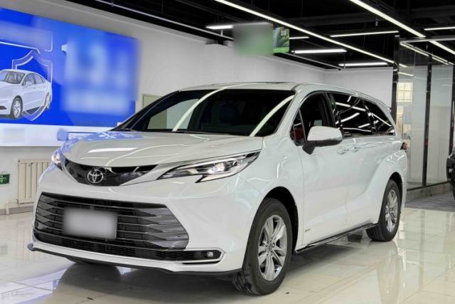 Used Toyota SIENNA 2024 2.5L Hybrid Four-Wheel Drive Prestige Edition