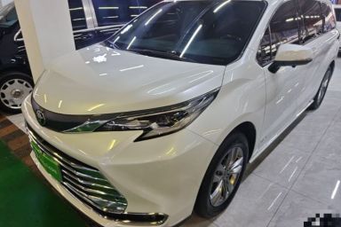 Used Toyota SIENNA 2024 2.5L Hybrid Comfort Edition