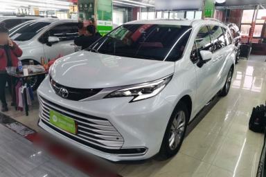 Used Toyota SIENNA 2024 2.5L Hybrid Four-Wheel Drive Prestige Edition