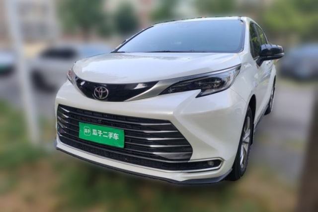 Used Toyota SIENNA 2024 2.5L Hybrid Four-Wheel Drive Prestige Edition