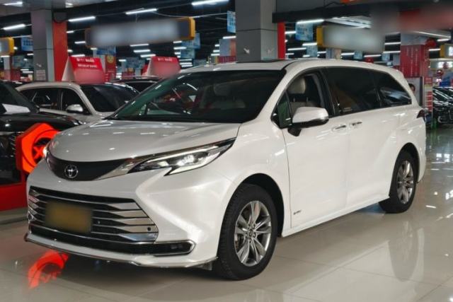 Used Toyota SIENNA 2024 2.5L Hybrid Comfort Edition