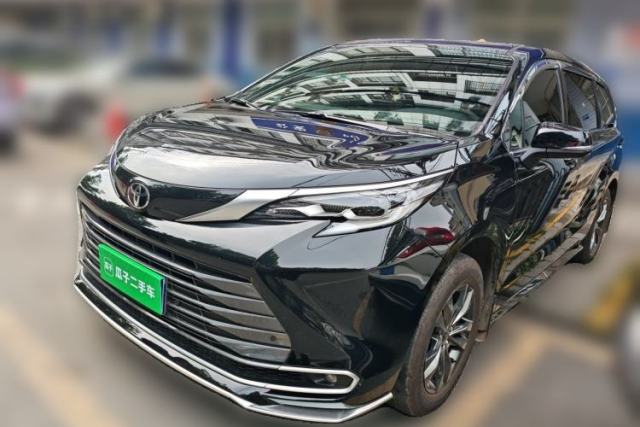 Used Toyota SIENNA 2026 Model 2.5L Dual-Engine Four-Wheel-Drive Luxury Edition