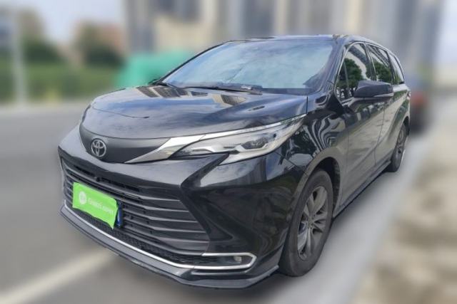 Used Toyota SIENNA 2026 Model 2.5L Dual-Engine Two-Wheel-Drive Comfort Edition