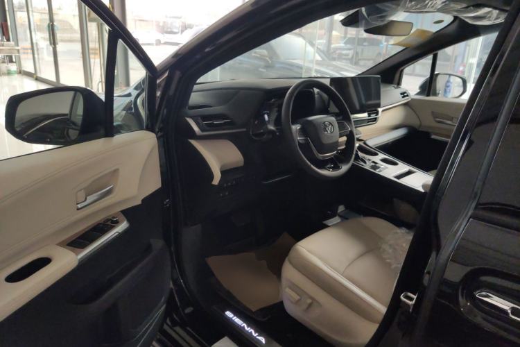 Used Toyota SIENNA 2026 Model 2.5L Dual-Engine Four-Wheel-Drive Prestige Edition Driver Seat