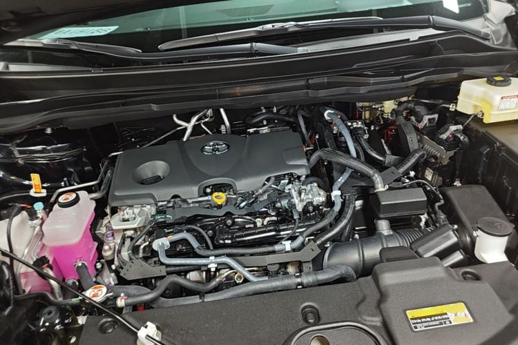 Used Toyota SIENNA 2026 Model 2.5L Dual-Engine Two-Wheel-Drive Comfort Edition Engine Bay