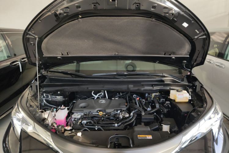 Used Toyota SIENNA 2026 Model 2.5L Dual-Engine Two-Wheel-Drive Comfort Edition Engine Bay