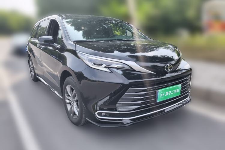 Used Toyota SIENNA 2026 Model 2.5L Dual-Engine Four-Wheel-Drive Prestige Edition Front Right 45 Deg