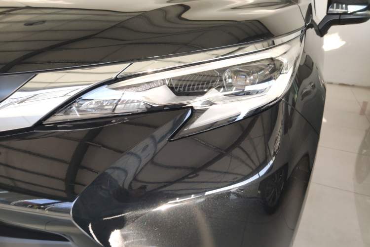 Used Toyota SIENNA 2026 Model 2.5L Dual-Engine Two-Wheel-Drive Comfort Edition Left Front Headlight