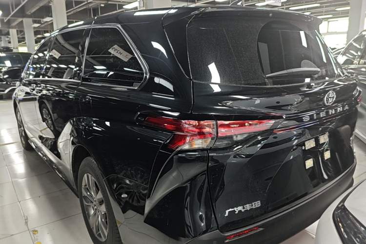 Used Toyota SIENNA 2026 Model 2.5L Dual-Engine Two-Wheel-Drive Comfort Edition Rear Left 45 Deg