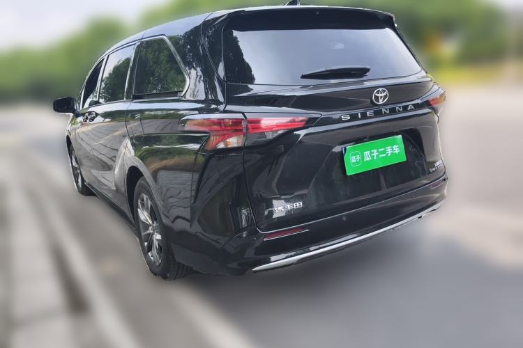 Used Toyota SIENNA 2026 Model 2.5L Dual-Engine Four-Wheel-Drive Prestige Edition Rear Left 45 Deg