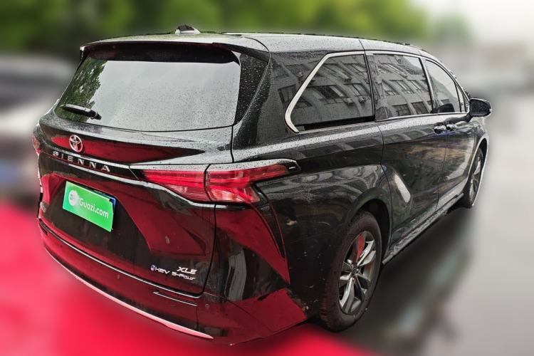 Used Toyota SIENNA 2026 Model 2.5L Dual-Engine Four-Wheel-Drive Luxury Edition Rear Right 45 Deg