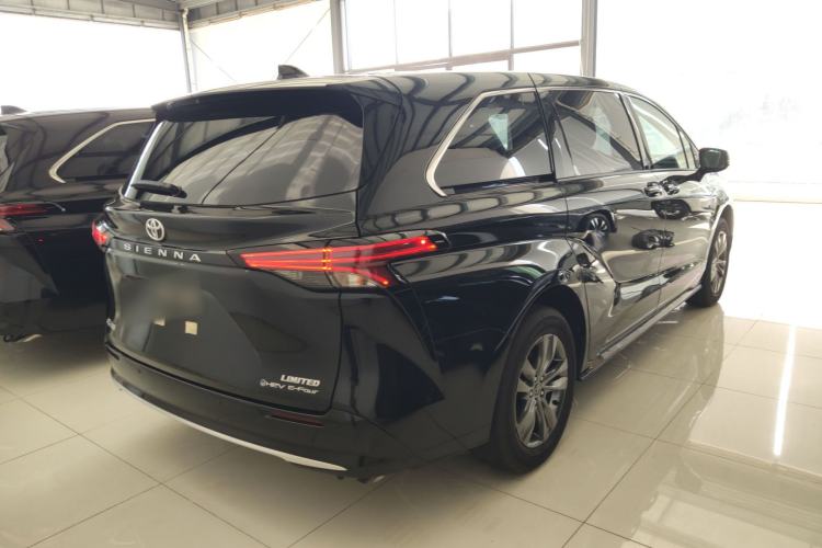 Used Toyota SIENNA 2026 Model 2.5L Dual-Engine Four-Wheel-Drive Prestige Edition Rear Right 45 Deg