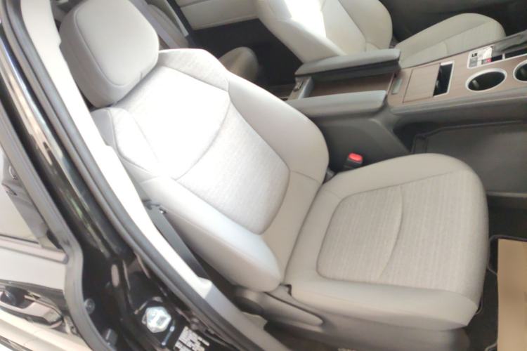 Used Toyota SIENNA 2026 Model 2.5L Dual-Engine Two-Wheel-Drive Comfort Edition Right Front Seat