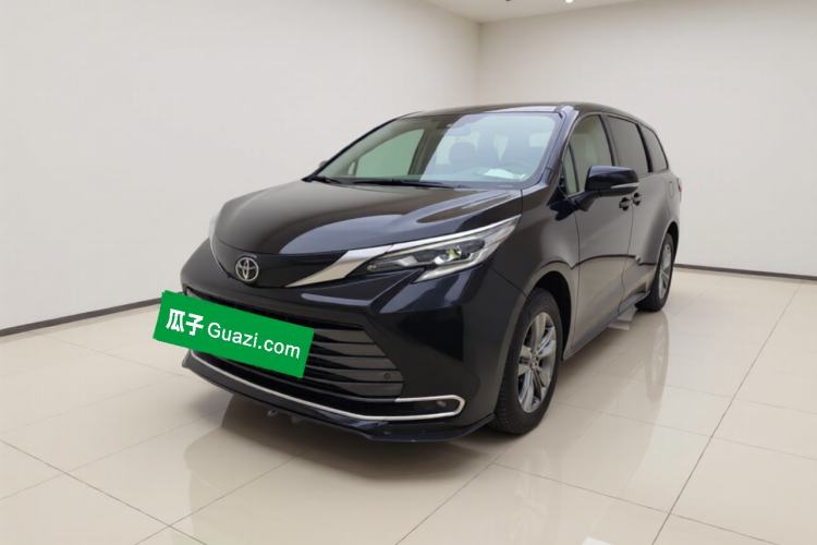 Toyota SIENNA 2026 Model 2.5L Dual-Engine Four-Wheel-Drive Premium Edition