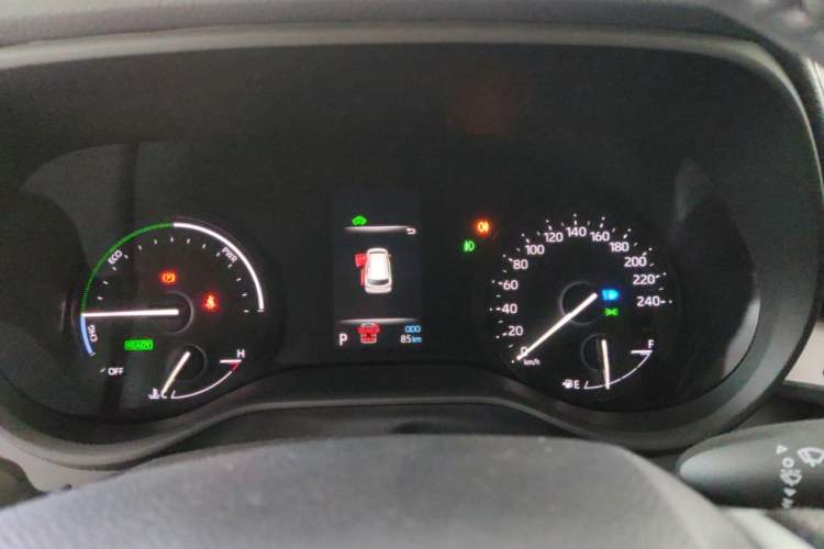 Used Toyota SIENNA 2026 Model 2.5L Dual-Engine Two-Wheel-Drive Comfort Edition Instrument Cluster