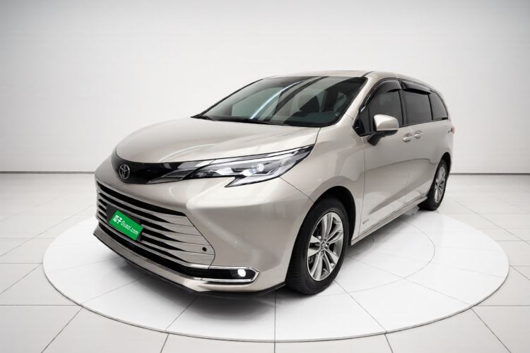 Toyota SIENNA 2026 Model 2.5L Dual-Engine Two-Wheel-Drive Comfort Edition
