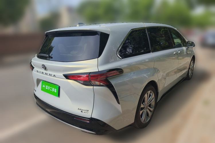 Used Toyota SIENNA 2026 Model 2.5L Dual-Engine Two-Wheel-Drive Premium Prestige Edition Rear Right 45 Deg