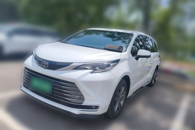 Used Toyota SIENNA 2026 Model 2.5L Dual-Engine Four-Wheel-Drive Luxury Edition