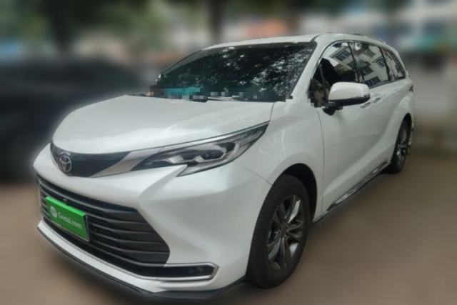Used Toyota SIENNA 2026 Model 2.5L Dual-Engine Four-Wheel-Drive Premium Edition